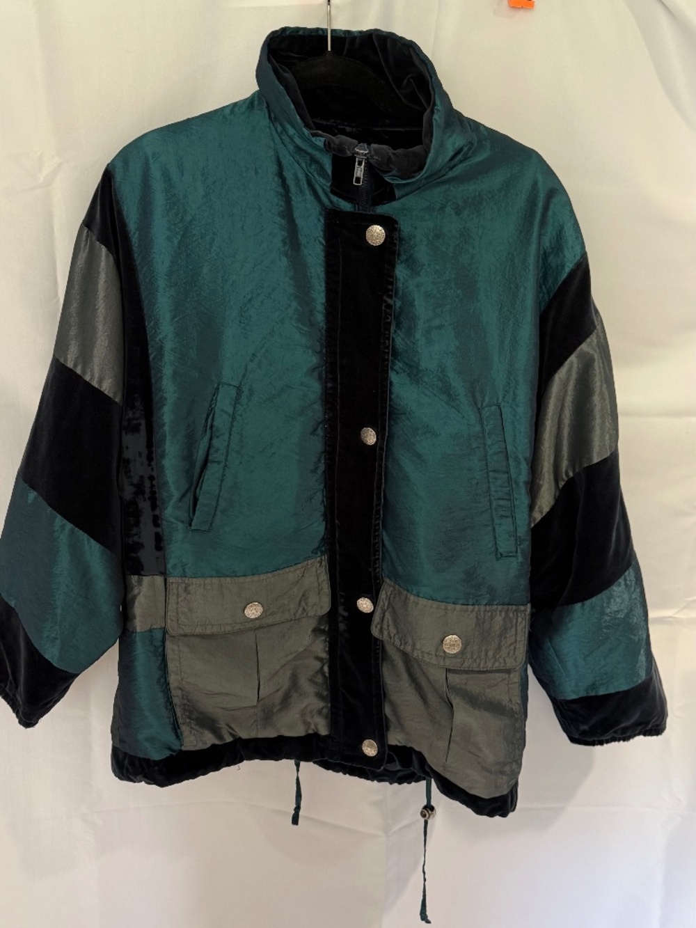 Womens VTG 80s/90s London Fog "FOG" Patchwork Jacket!